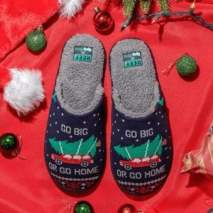 NIB Reef x Tipsy Elves Slippers